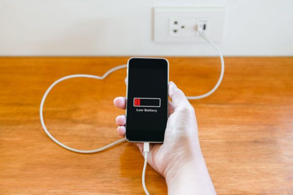 Berikut Penyebab Baterai Smartphone Habis di Tangan Pengguna