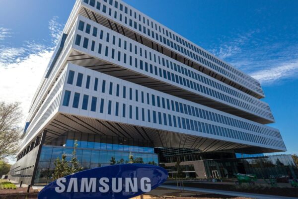 Samsung Dikabarkan Akan Rilis Smartphone dengan Rollable Tahun Depan