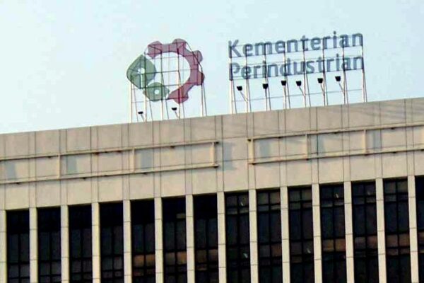 Berikut Penyebab Penjualan iPhone Tidak Boleh di Indonesia
