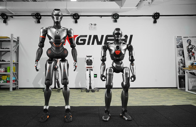 IShowSpeed Pamerkan Humanoid Robot Joged Bareng YouTuber